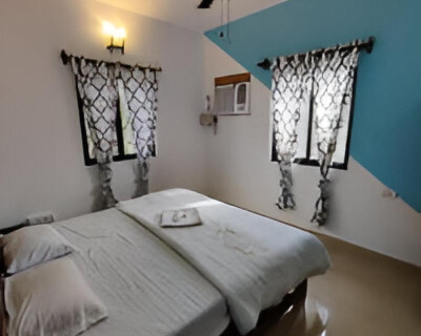 Ronne'S 2Bhk Lagoon Apartment -Calangute Exterior photo