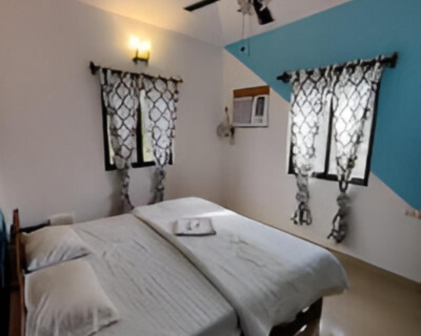 Ronne'S 2Bhk Lagoon Apartment -Calangute Exterior photo